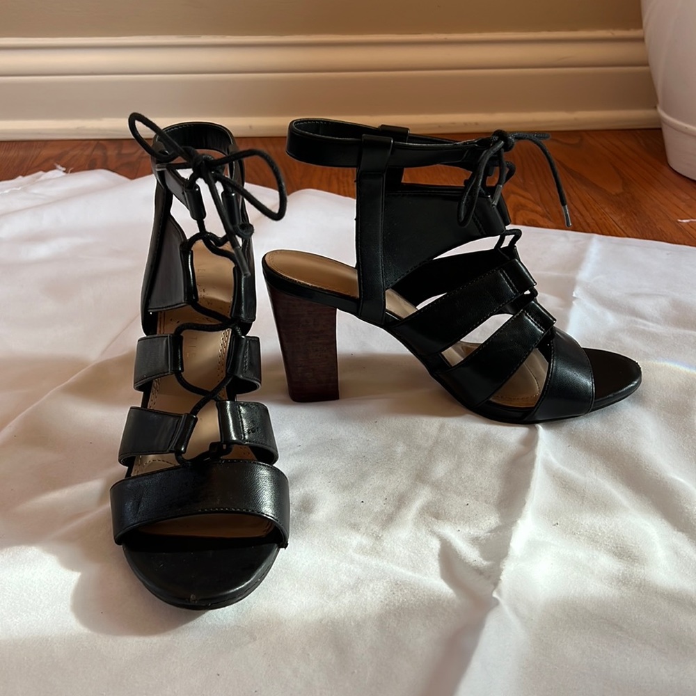 Black Kelly & Katie Heeled Sandals